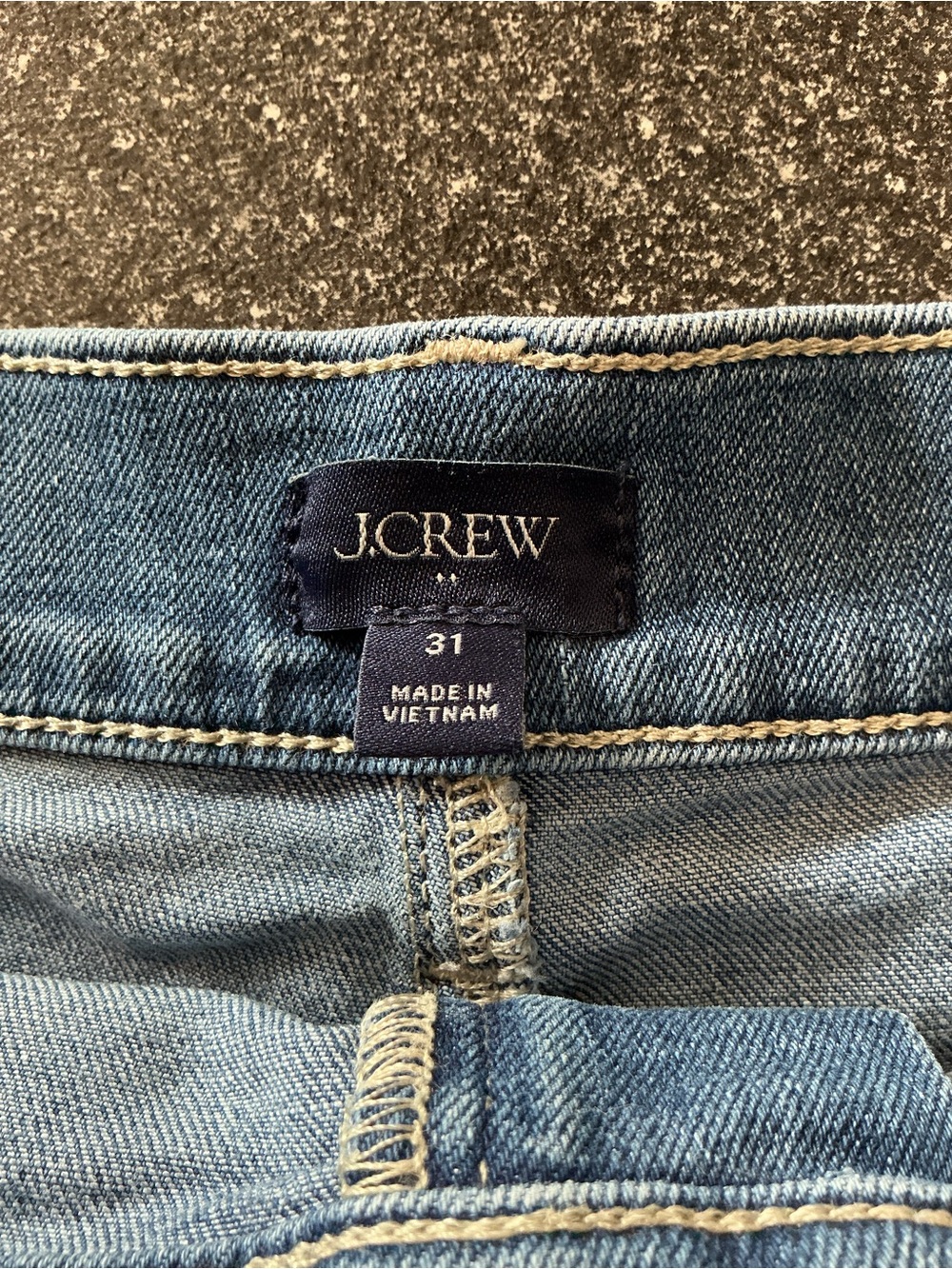 J.Crew Denim Patch Pocket Shorts High Rise Medium Wash Size 31 - Picture 3 of 4